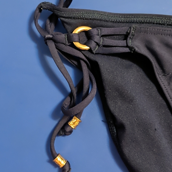 H&M bikini top and bottoms - Picture 8 of 8